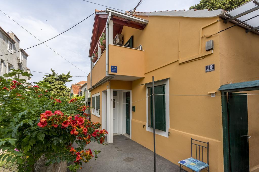 Apartments Sara Hvar Town Eksteriør billede